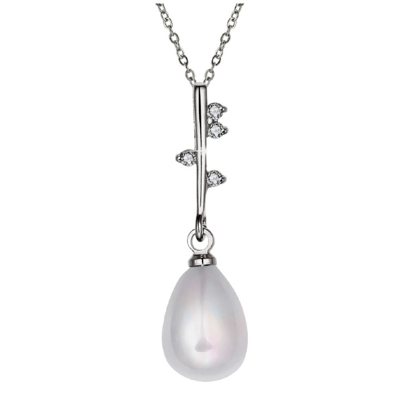 Platinum-Plated Zircon Teardrop Imitation Pearl Pendant – Elegant Water Drop - Picture 1 of 1